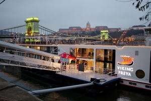 Privattransfer vom Pier zum Hotel in Budapest