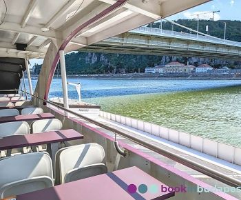 Budapest Cocktail Cruise, Open upper terrace