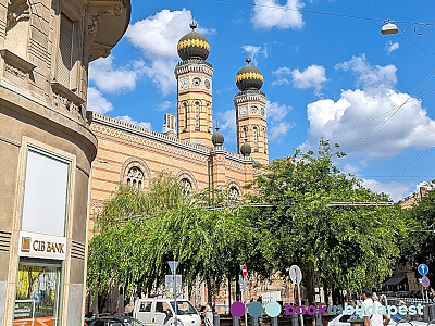 Большая синагога Будапешт, Синагога на улице Дохань